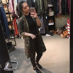 Meet your Posher, Graciela